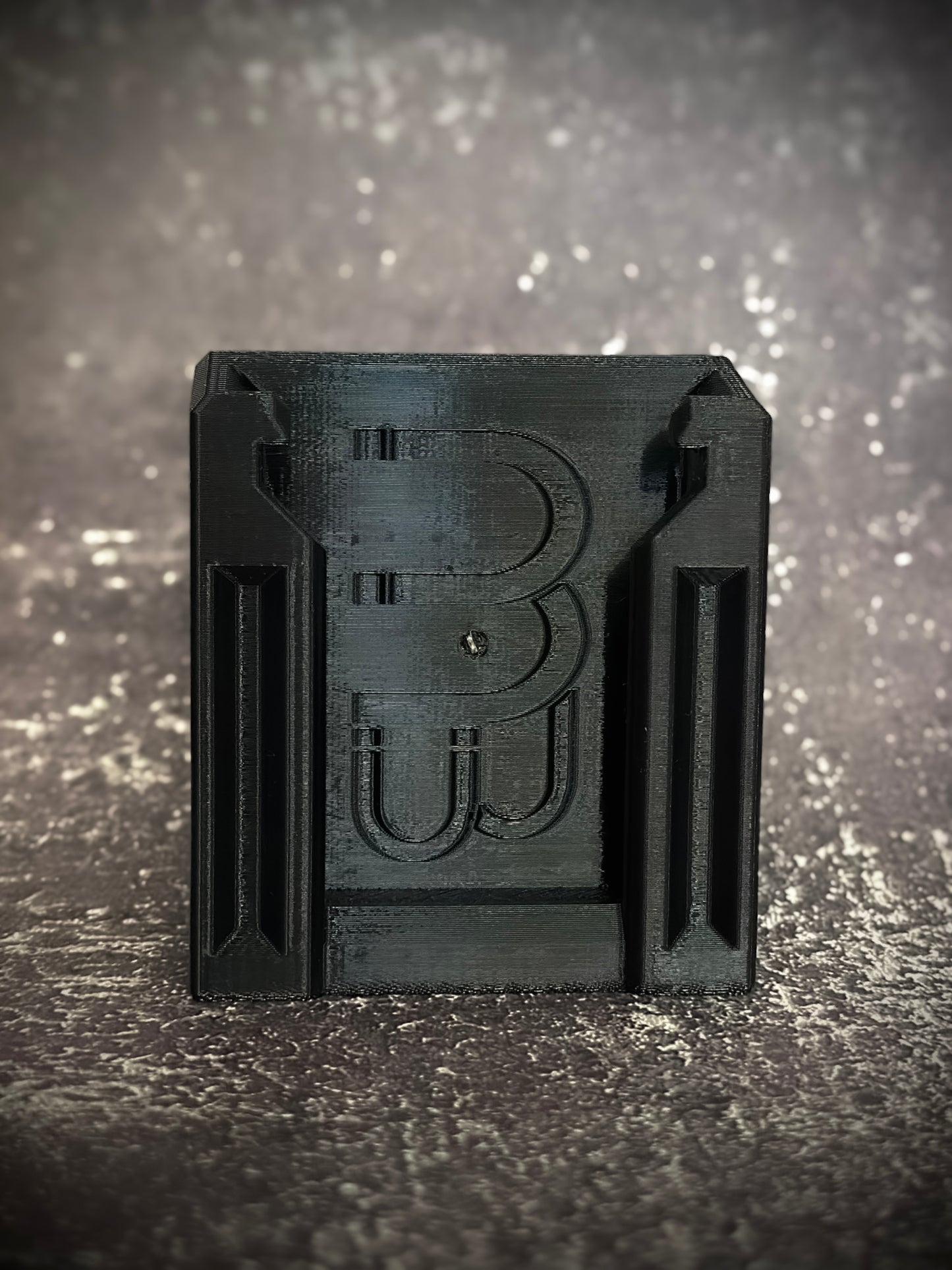 The Magnet Buddy - Magnetic M18 Snap & Lock Battery Holder