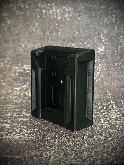 The Magnet Buddy - Magnetic M18 Snap & Lock Battery Holder