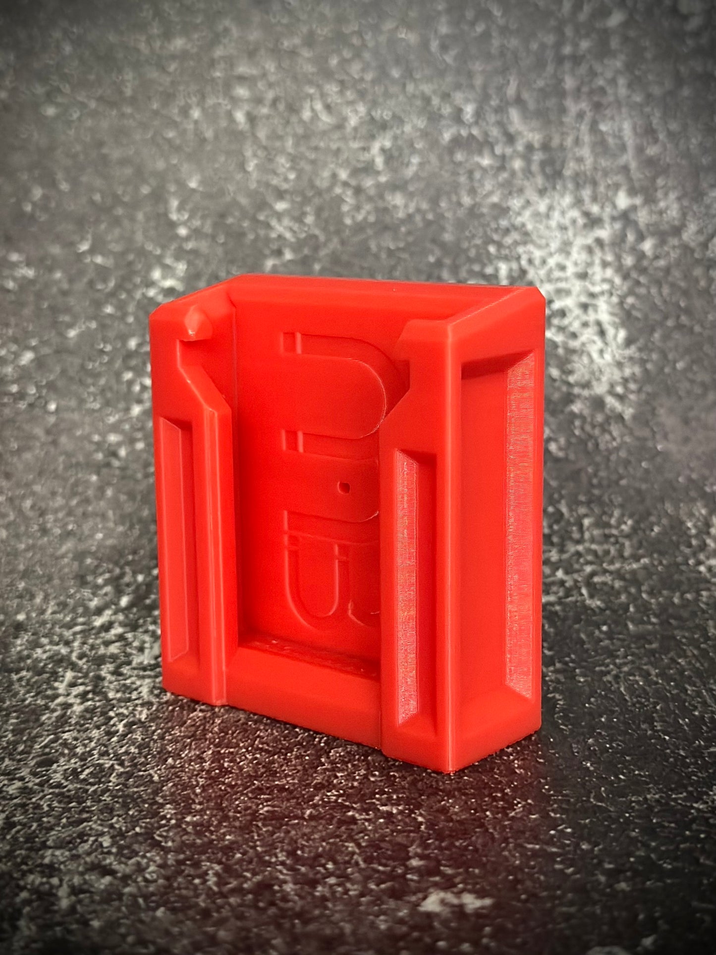 The Magnet Buddy - Magnetic M18 Snap & Lock Battery Holder