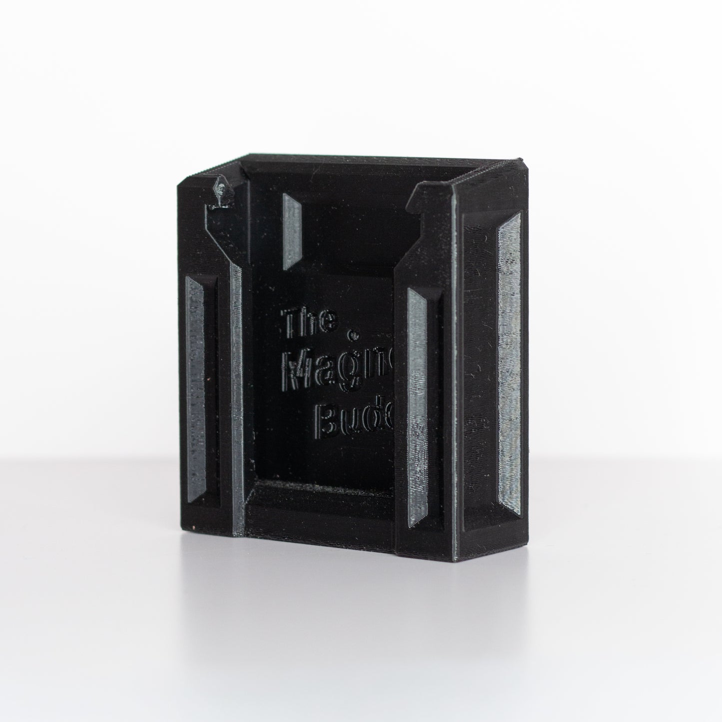 The Magnet Buddy - Magnetic M18 Snap & Lock Battery Holder